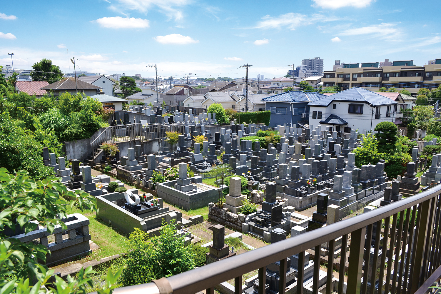 光源寺「つつじヶ丘墓苑」